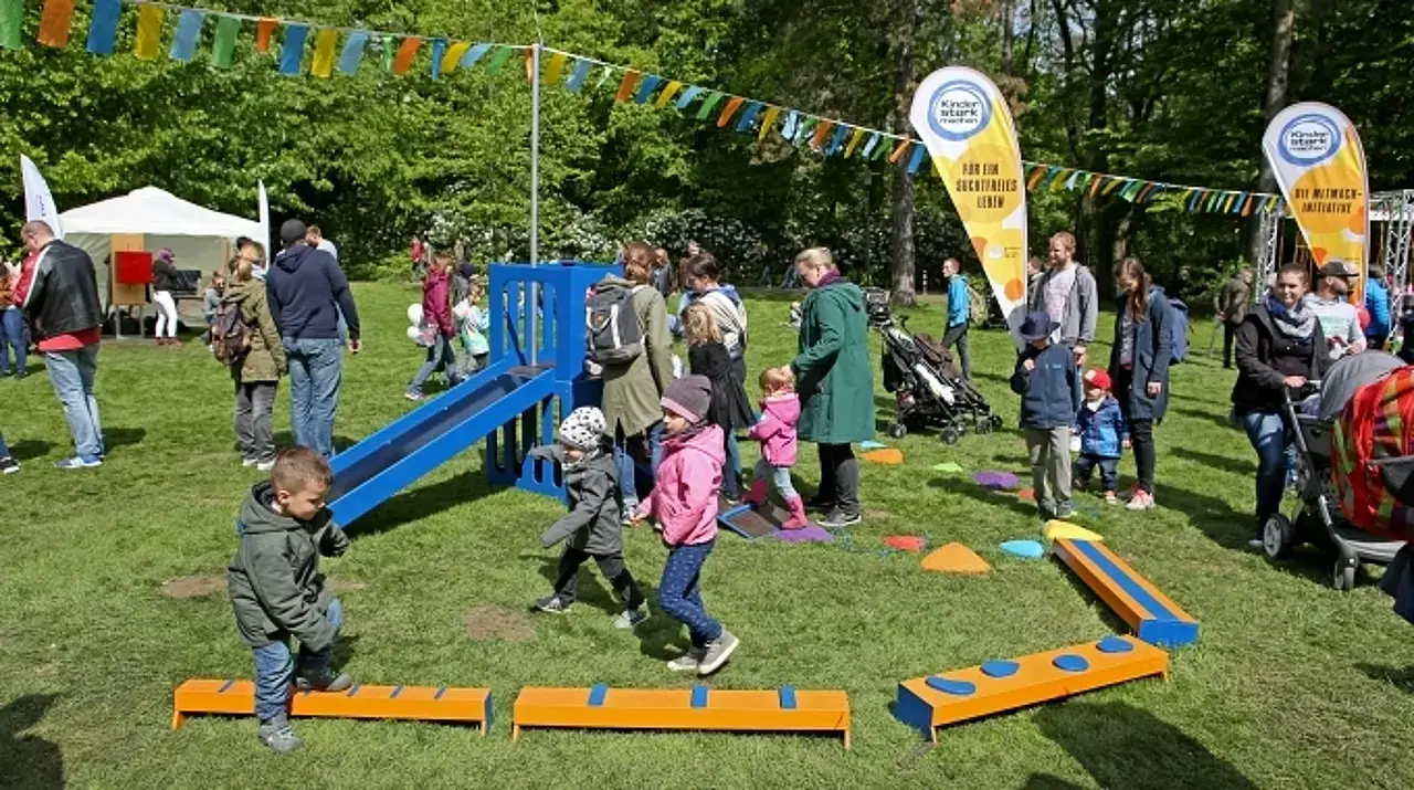 Rutsch- & Balancierstation