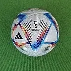 Ein Spielball der WM der Herren in Katar