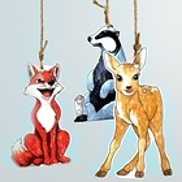 Gebasteltes Mobile mit Waldtieren