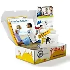 Geöffnete Elternabend Box mit Inhalt